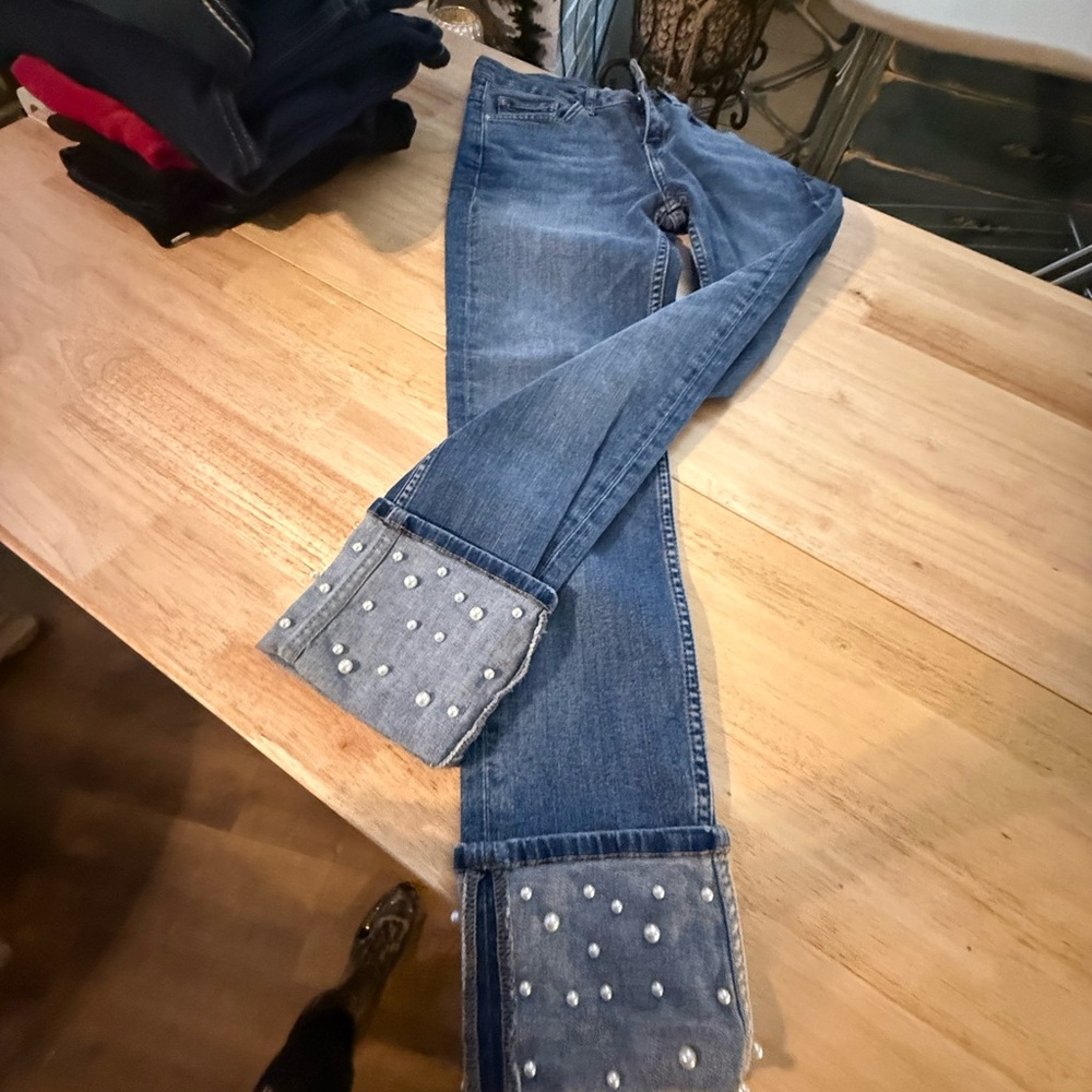 Zara Blue Jeans with Pearl Details